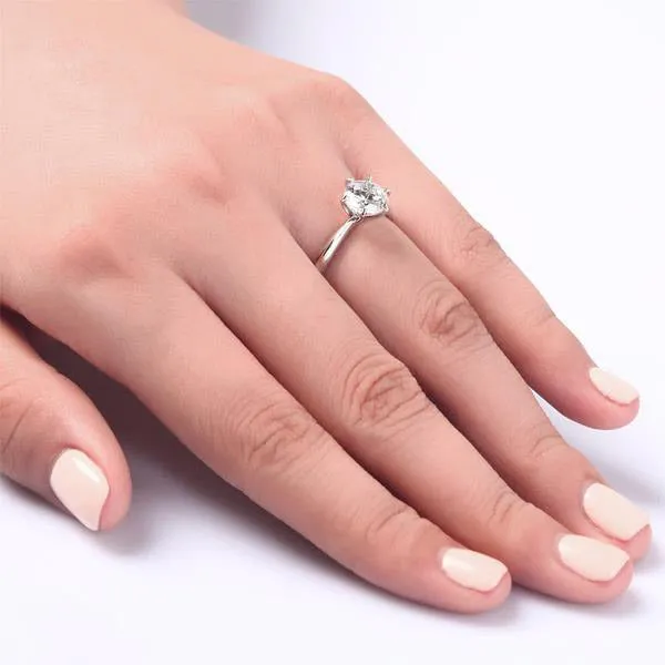 1.25 Carat Round Cut Ring