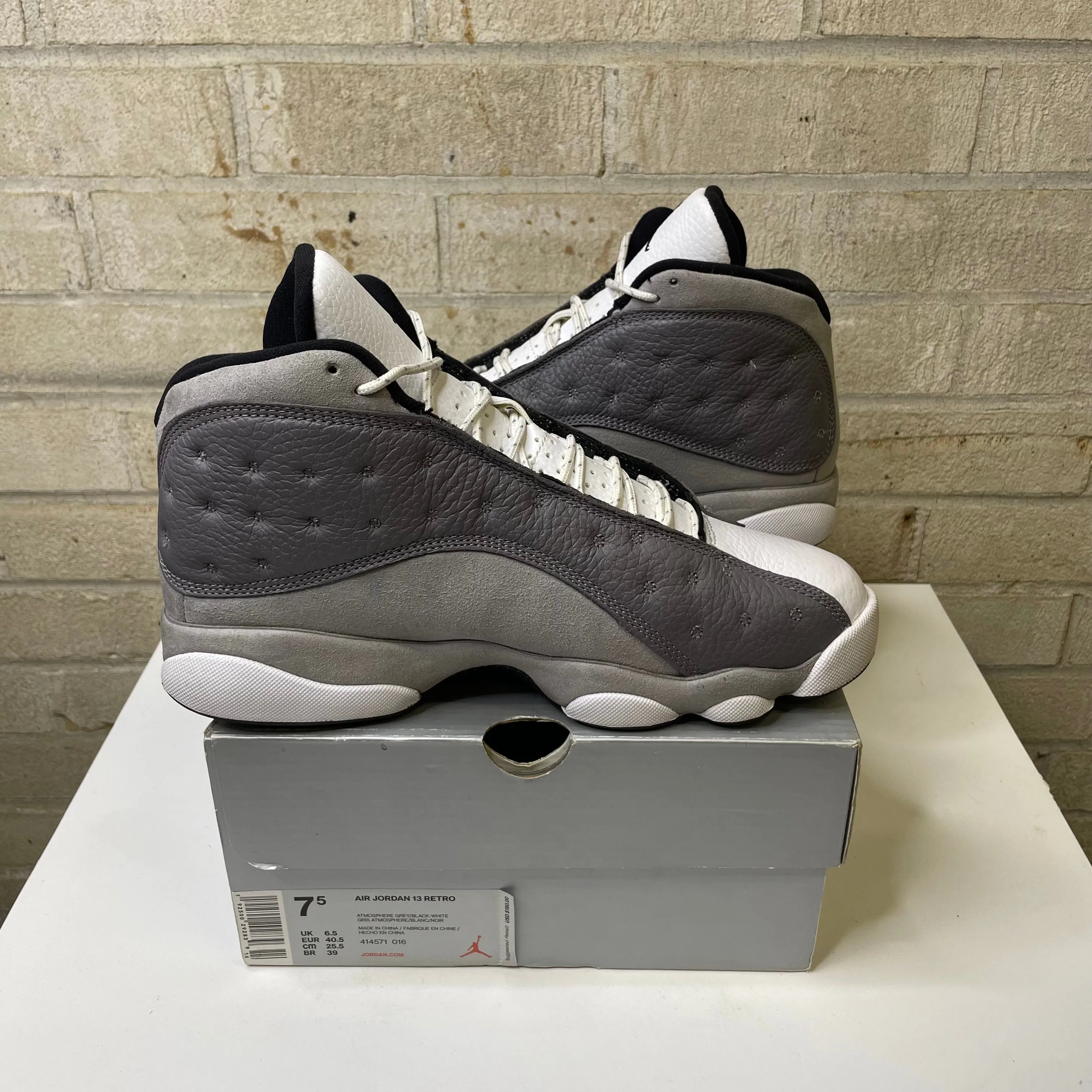 AIR JORDAN 13 ATMOSPHERE GREY SIZE 7.5 414571-016