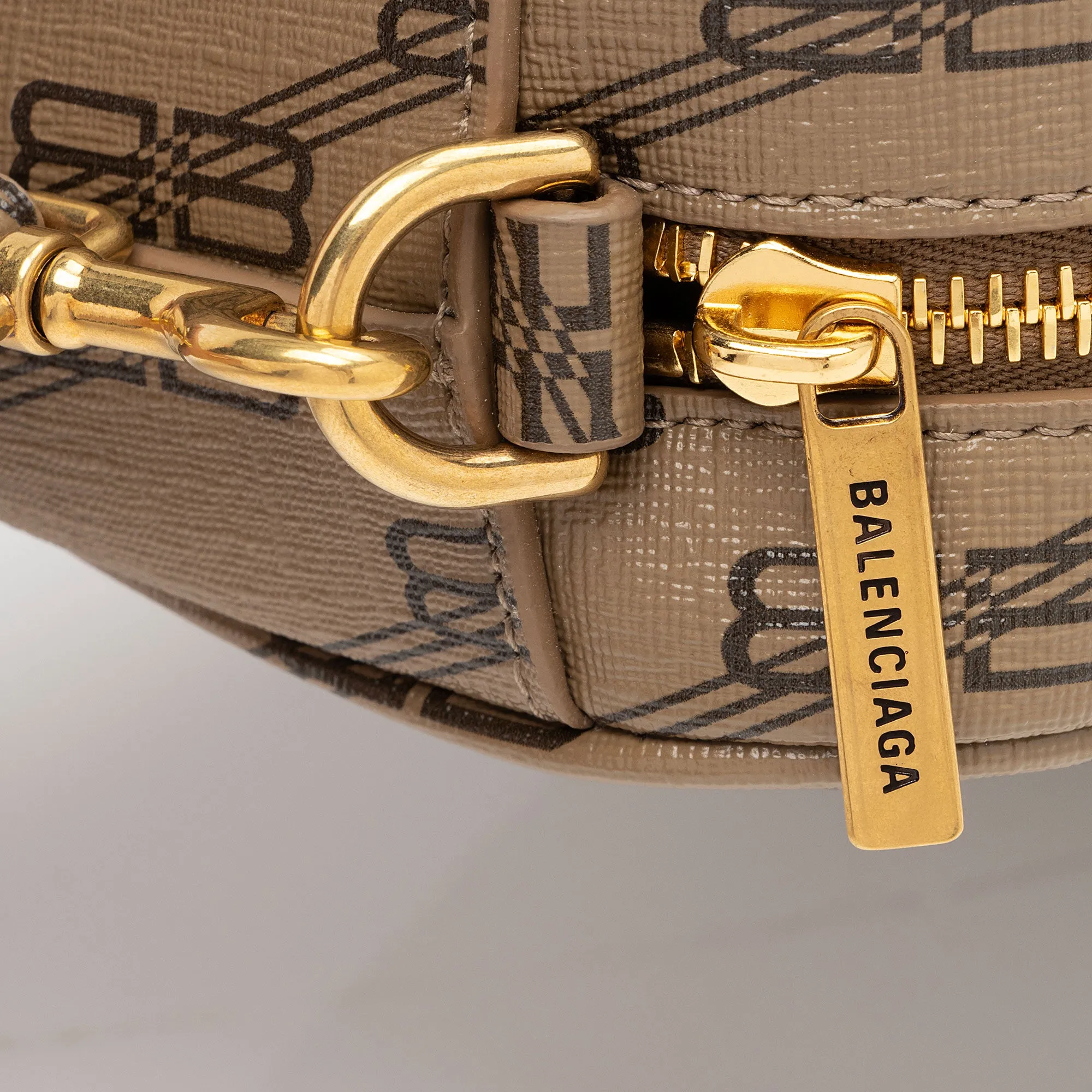 Balenciaga BB Monogram Canvas Medium Camera Bag (SHF-pcOicu)