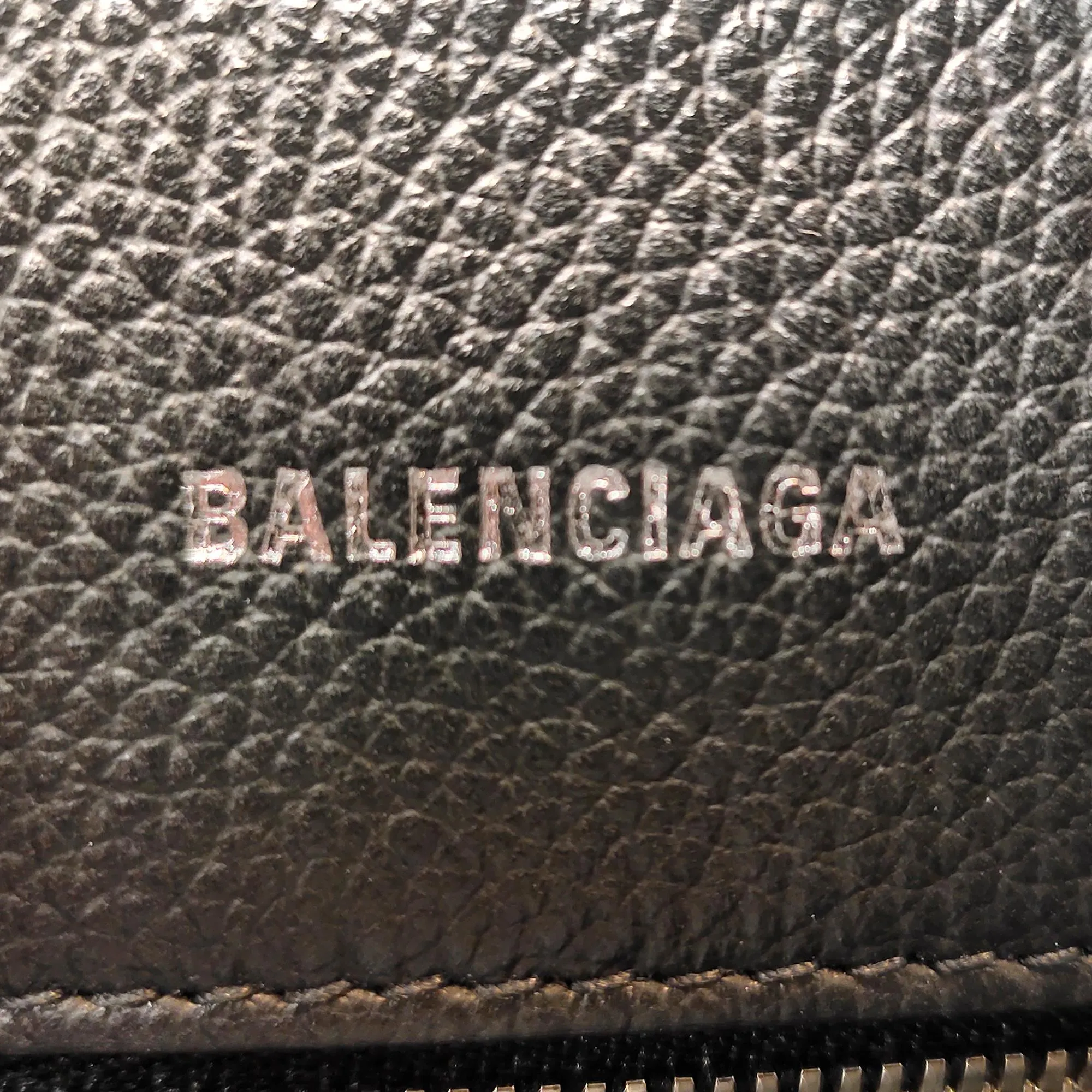 Balenciaga Everyday North South Tote (SHG-36034)