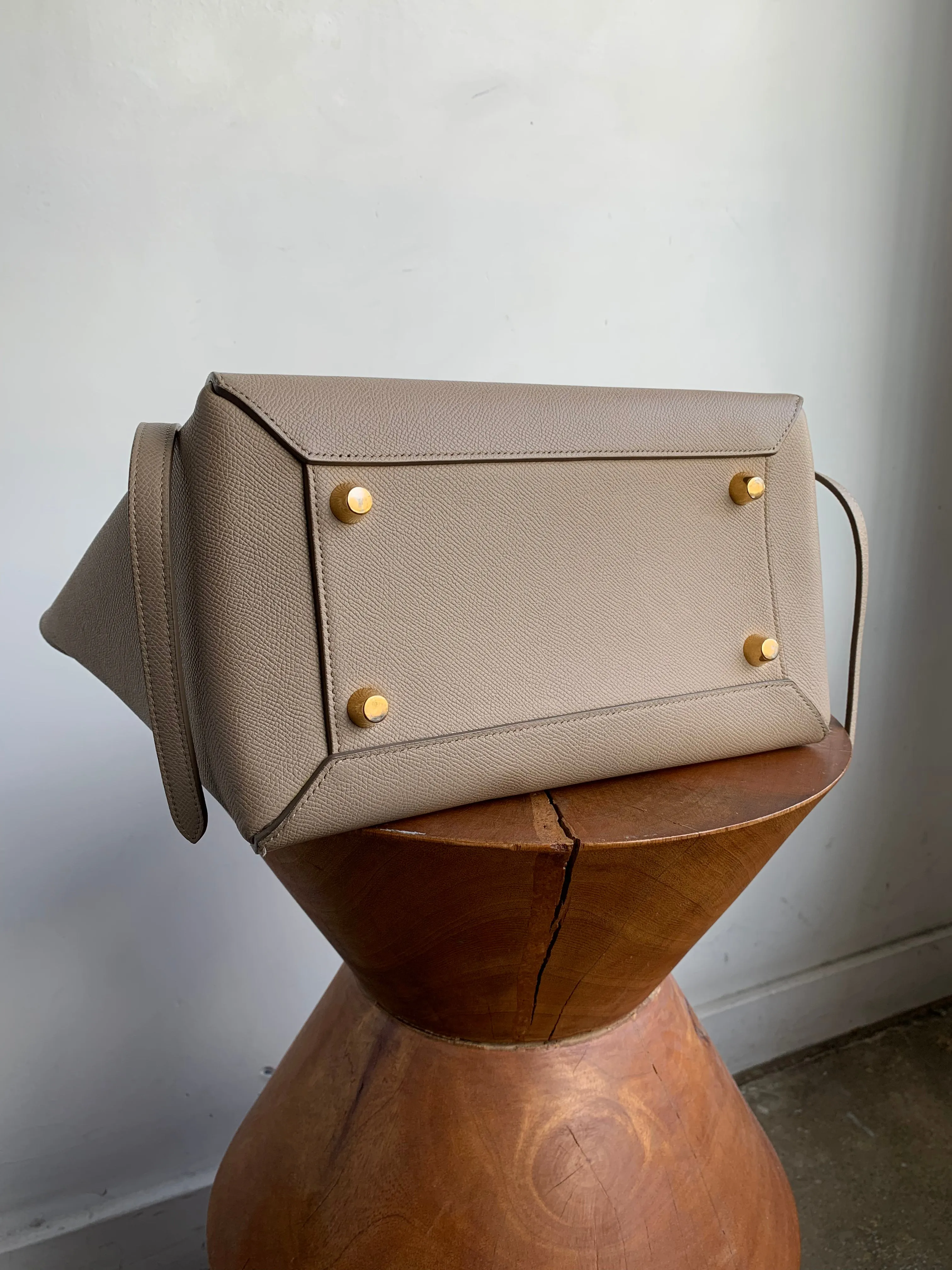 BEIGE MINI BELT BAG