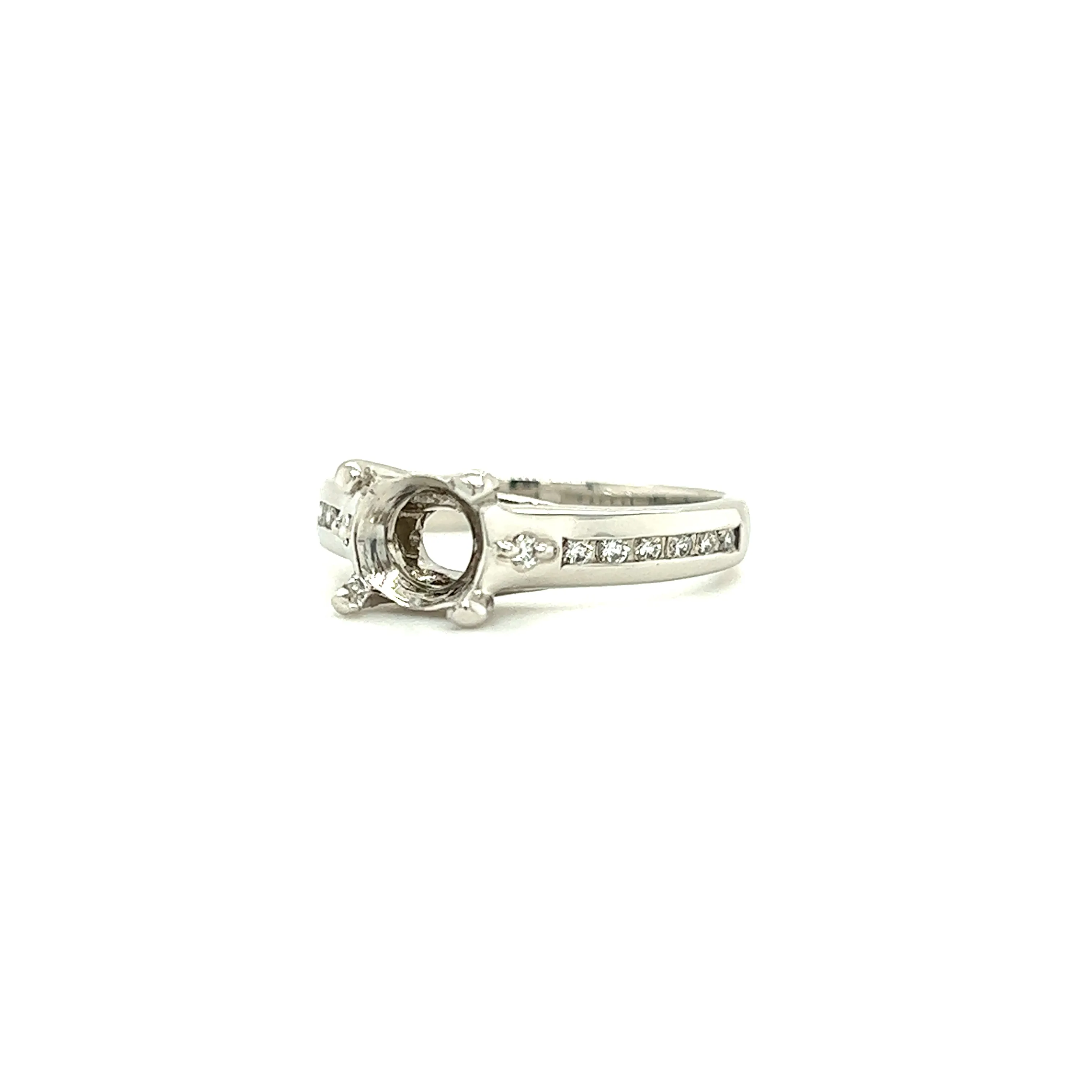 Diamond Ring Setting with Fourteen Diamonds in Platinum