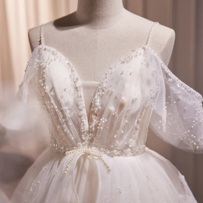 Exquisite Ivory Spaghetti Straps Tulle Homecoming Dress with Pearls