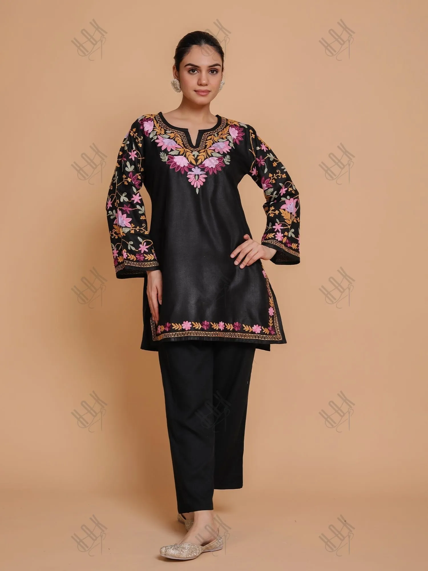 Falak Kashmiri Short Kurta - Black