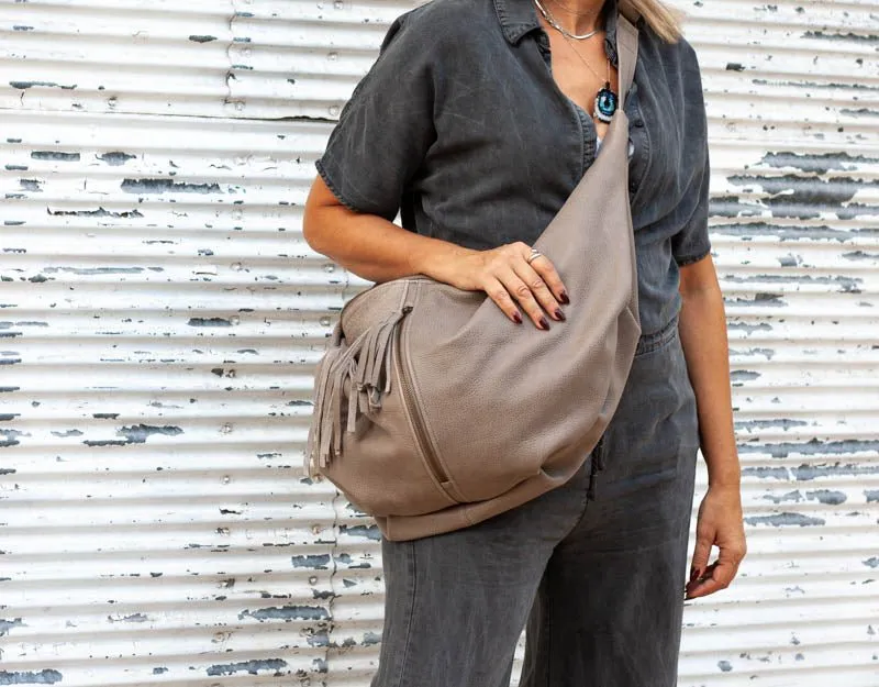 Kallia crossbody bag - Stone grey leather