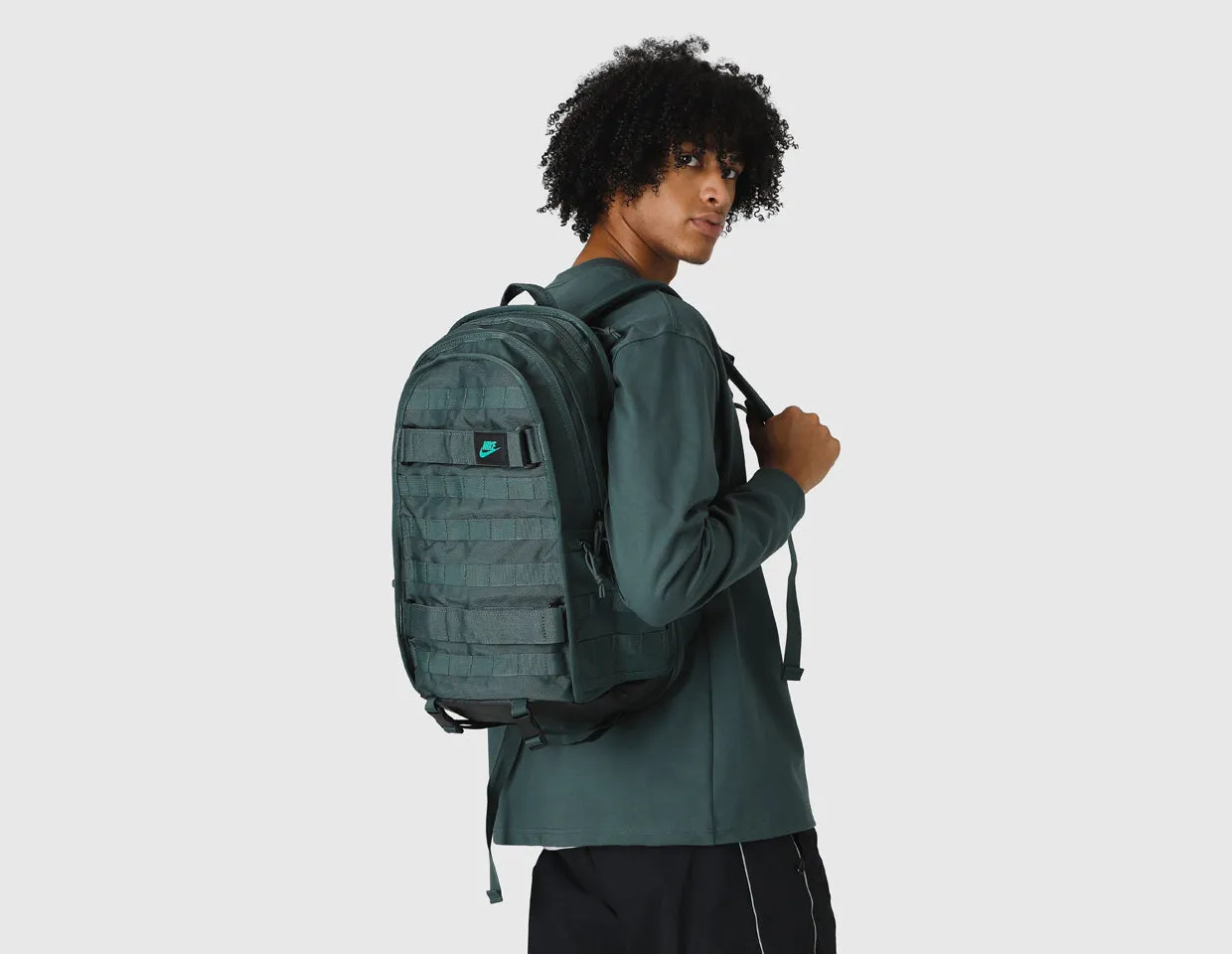 Nike Sportswear RPM Backpack 26L Vintage Green / Black - Stadium Green