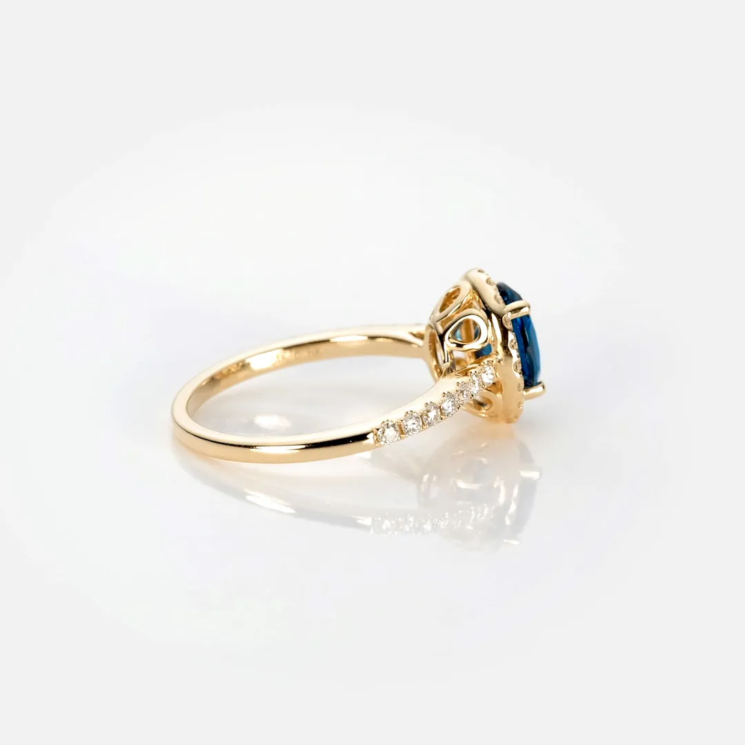 Oval London Blue Topaz Halo Ring Rose Gold - Suna