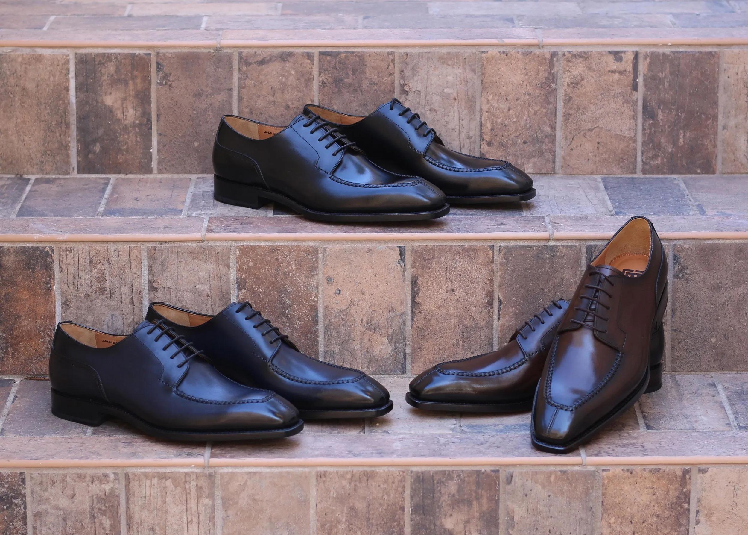 "Norman" Burnished Calfskin Lace-Up Split-Toe Oxford Black