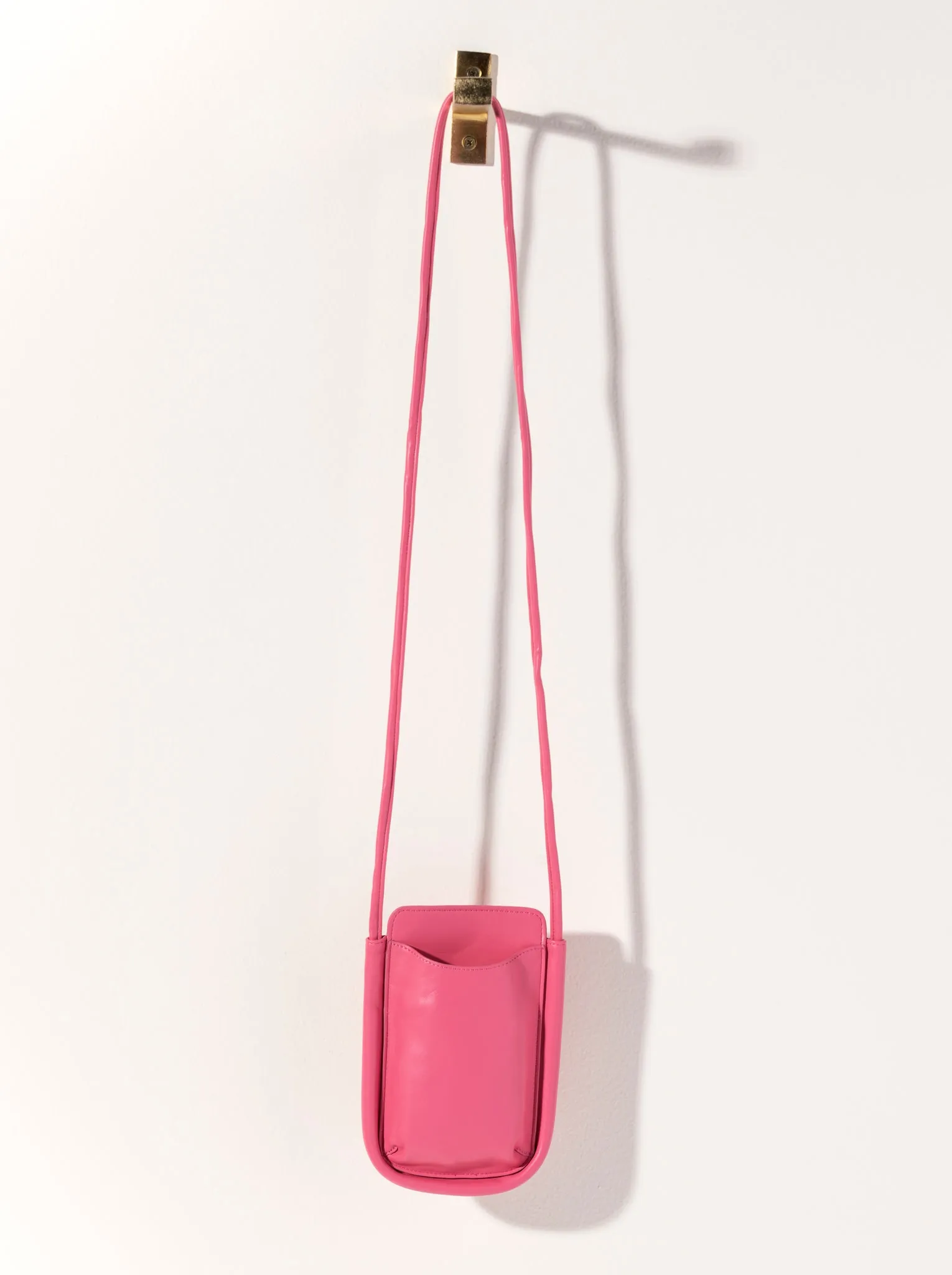 Shiraleah Charlotte Phone Cross-Body, Pink